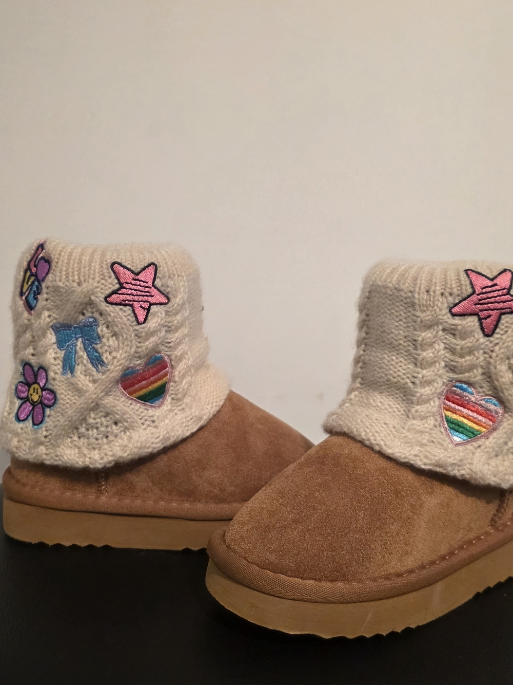 Steve Madden Tan Suede & Cream Knit Booties with Rainbow Heart Patches Size 8